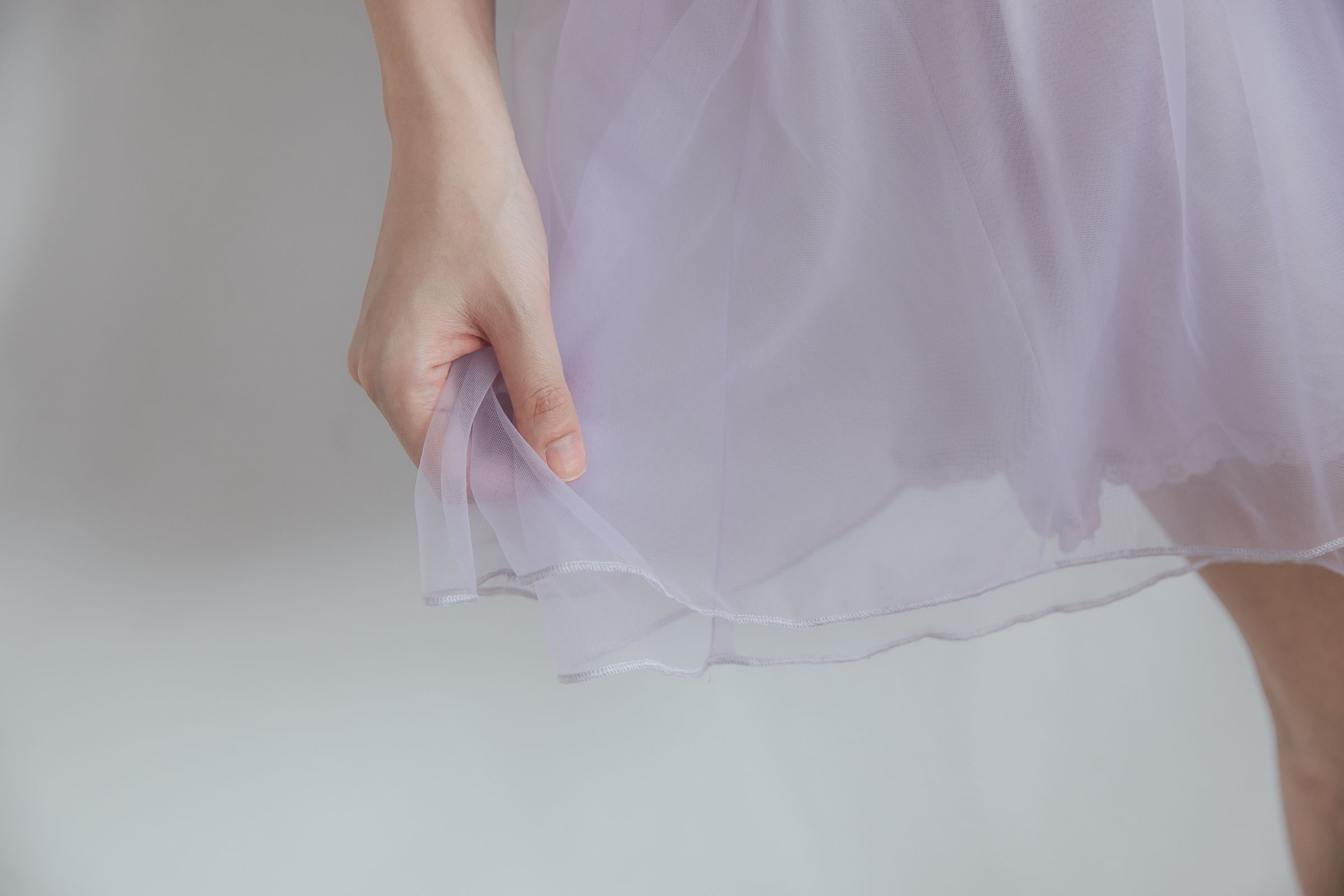 Peachy - 獨家訂製綿柔空氣紗裙-短裙款-淺芋灰 (F)