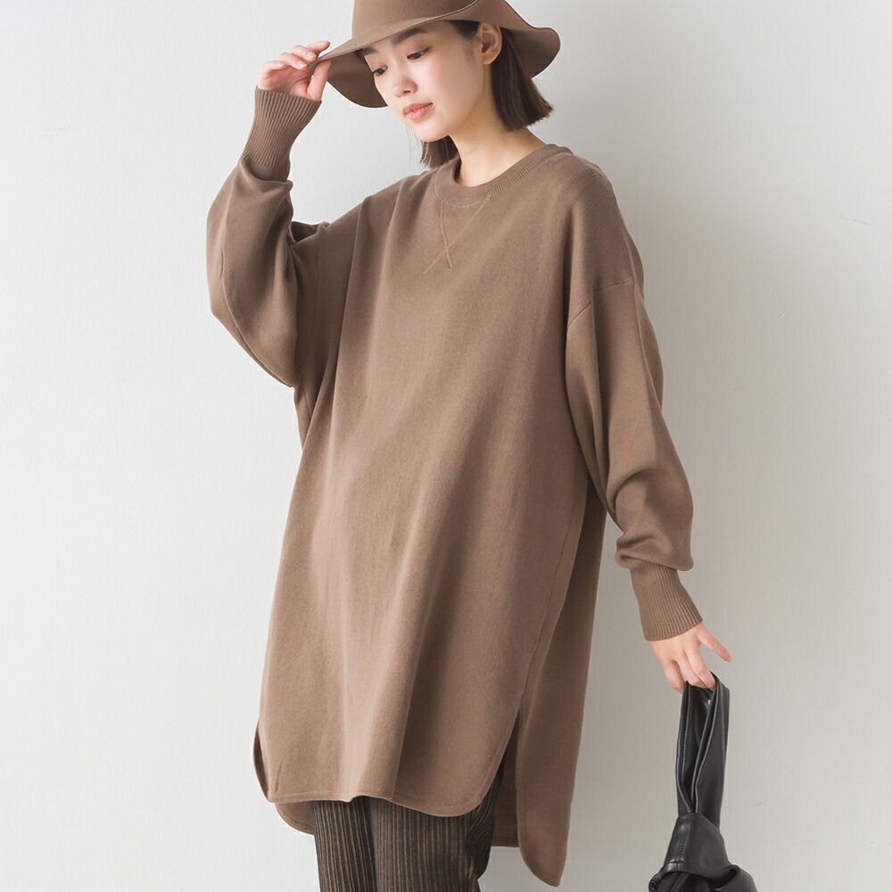 日本 OMNES - 透氣舒膚棉混長版大學T-卡其