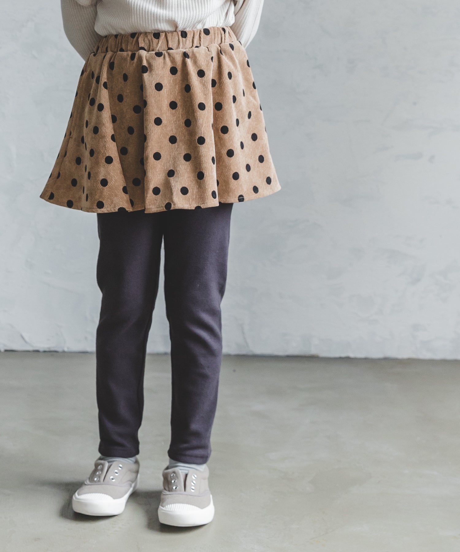 日本 PAIRMANON - 柔軟彈性百搭褲裙-素色-摩卡x灰黑