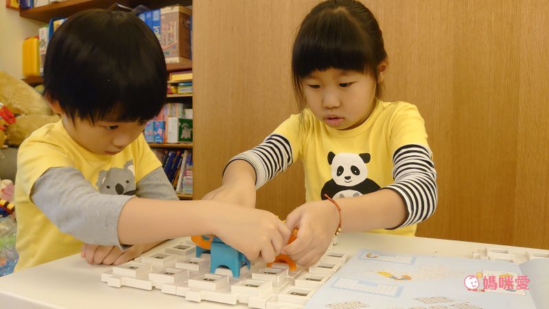 全腦開發【英國Vtech】聲光滾球軌道組