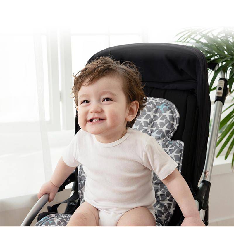 韓國 Jellypop - 獨家微顆粒果凍涼珠推車座墊-100%純棉酷涼墊-冰上雪樂園-淡藍 (69 X 33 X1.5(±2cm))