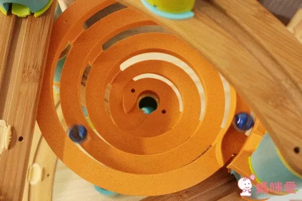 澳洲 UDEAS 建構式竹製彈珠台