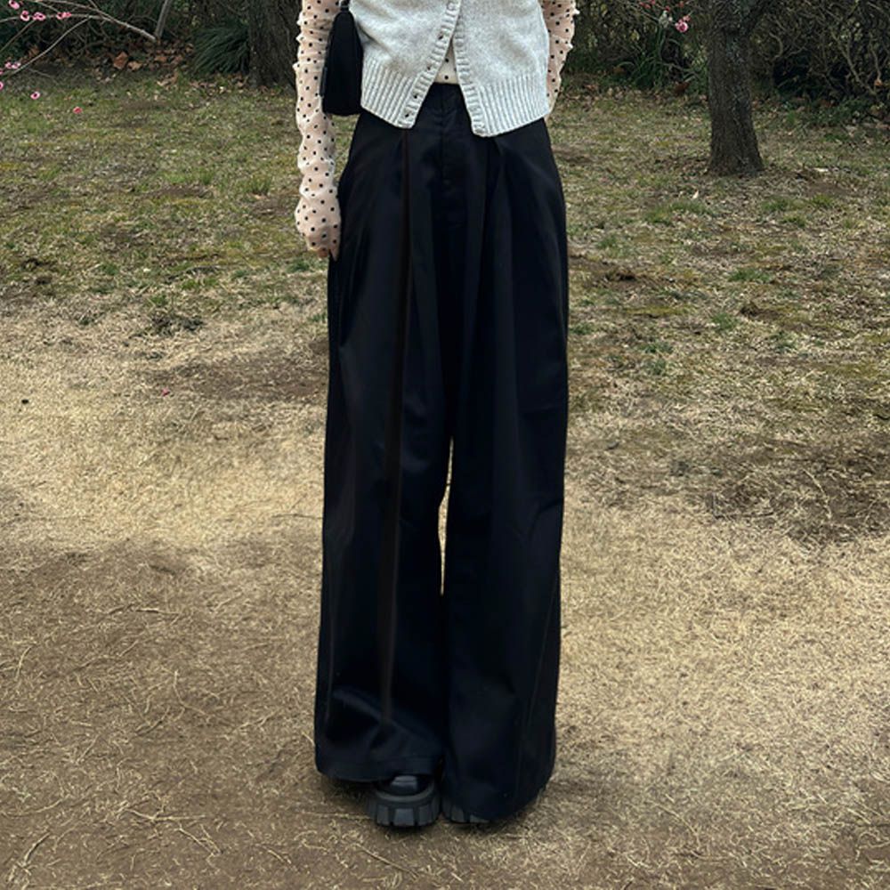 明星著用！中線皺摺修身寬褲-黑