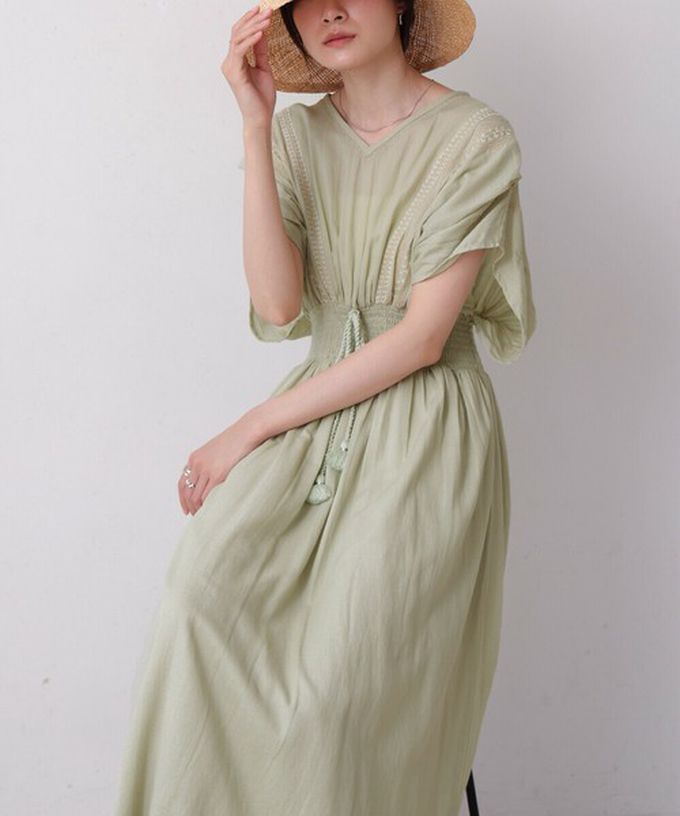 日本 Bab - 100%印度棉 素雅刺繡收腰短袖洋裝-淺紫