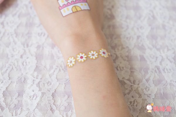 韓國 Peach and - 兒童安全水溶性蝴蝶結指甲油(附戒指)-11貝兒美女黃-10ml