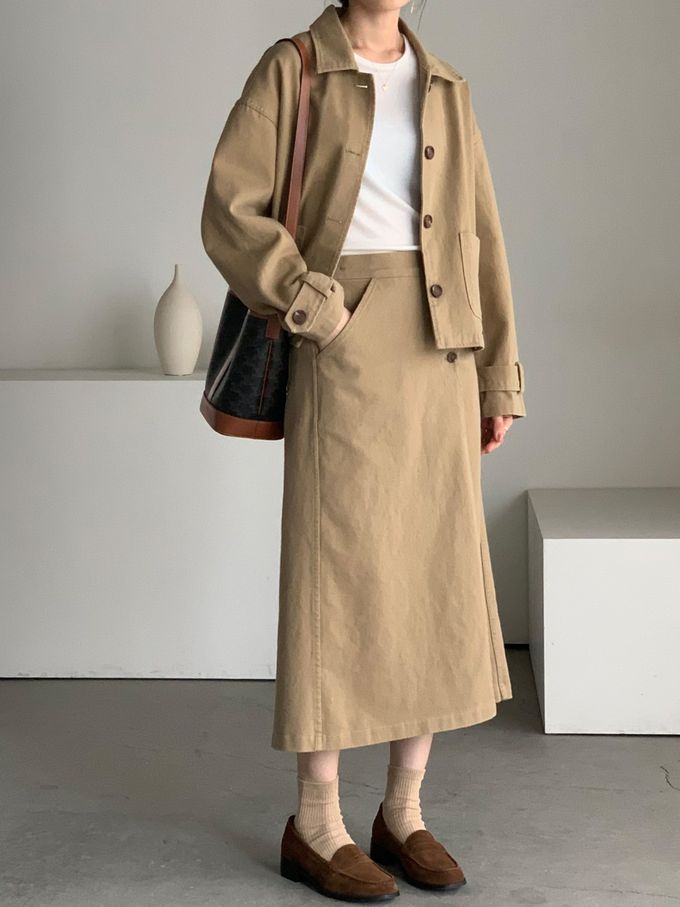 韓國女裝連線 - 後鬆緊鈕扣點綴A字長裙-卡其 (FREE)