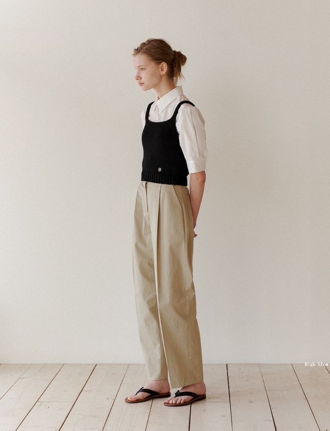 韓國 ANDYOUBROWN - 時尚壓褶直筒長褲-米白