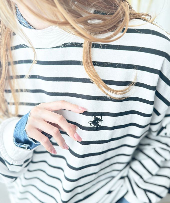 日本 Classical Elf - 百搭logo刺繡微立領長袖上衣-米白