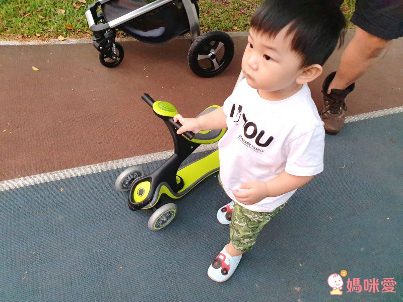 英國Inch Blue - 真皮手工寶寶鞋-水彩花