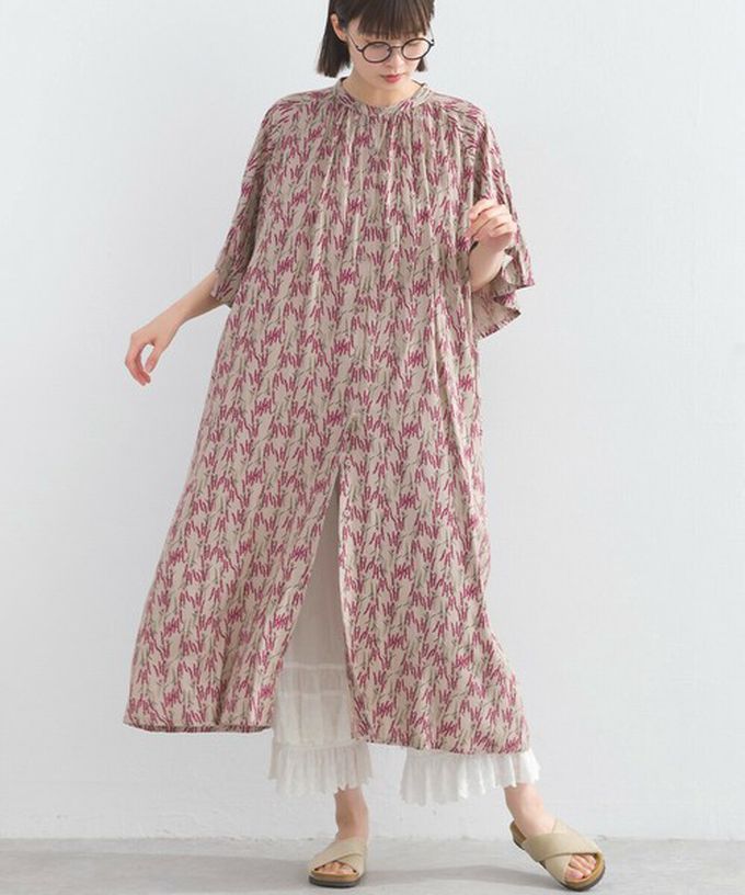 日本 Lupilien - 柔滑嫘縈植物印花寬鬆短袖洋裝-綠x桃