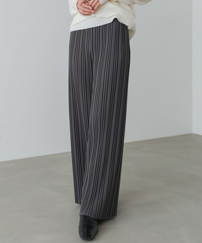 日本 Bab - 光澤修身細百褶舒適長褲-炭灰