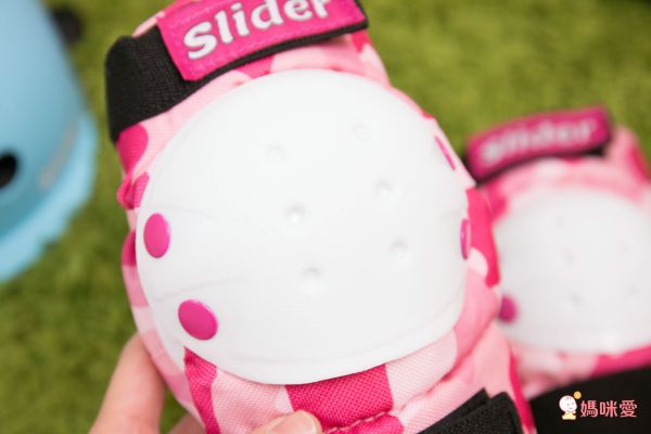 Slider 滑來滑趣 - 全套裝備護具組(頭盔+護肘+護膝)-粉色 (2-5歲)