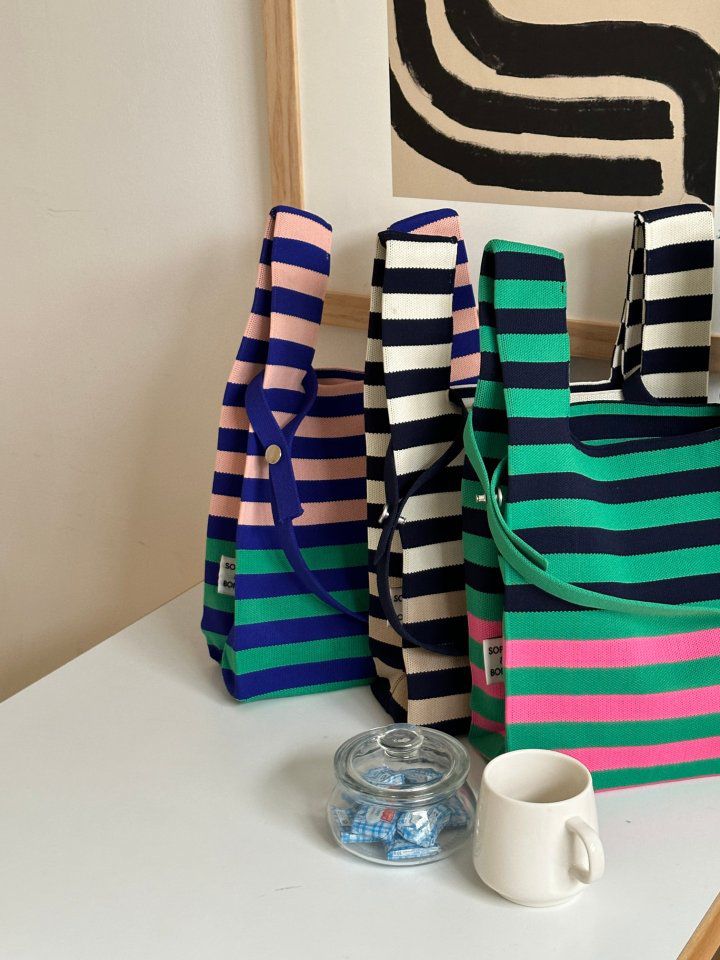 韓國 SOPHIENBONNE - 橫紋撞色針織手提/肩背包-米白X卡其 (M)