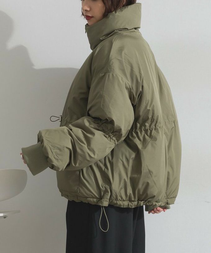 日本 ELENCARE DUE - 蓬鬆袖立領腰抽繩科技羽絨保暖外套-象牙