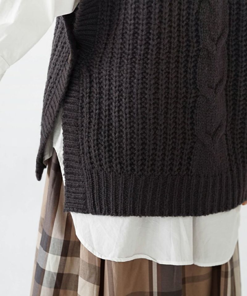 日本 zootie - V領畝編針織背心-灰卡其