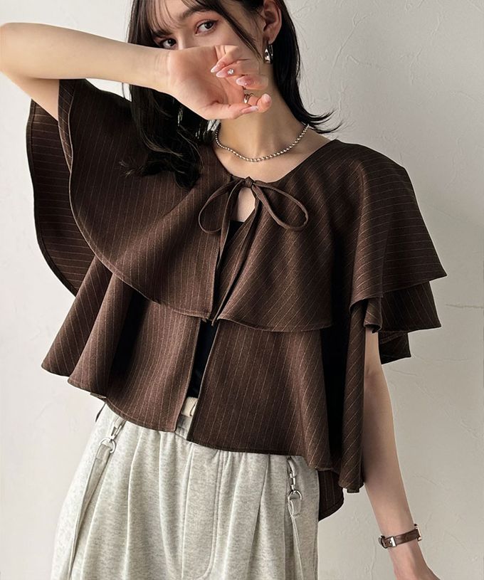 日本 Classical Elf - 前後2way優雅荷葉大翻領上衣-細條紋-卡其棕