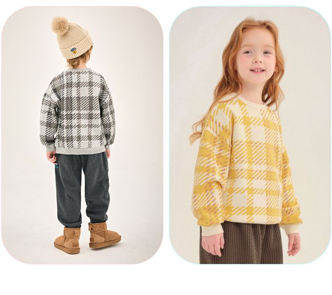 韓國 Jelispoon - 不對稱格紋印內刷毛大學T-灰