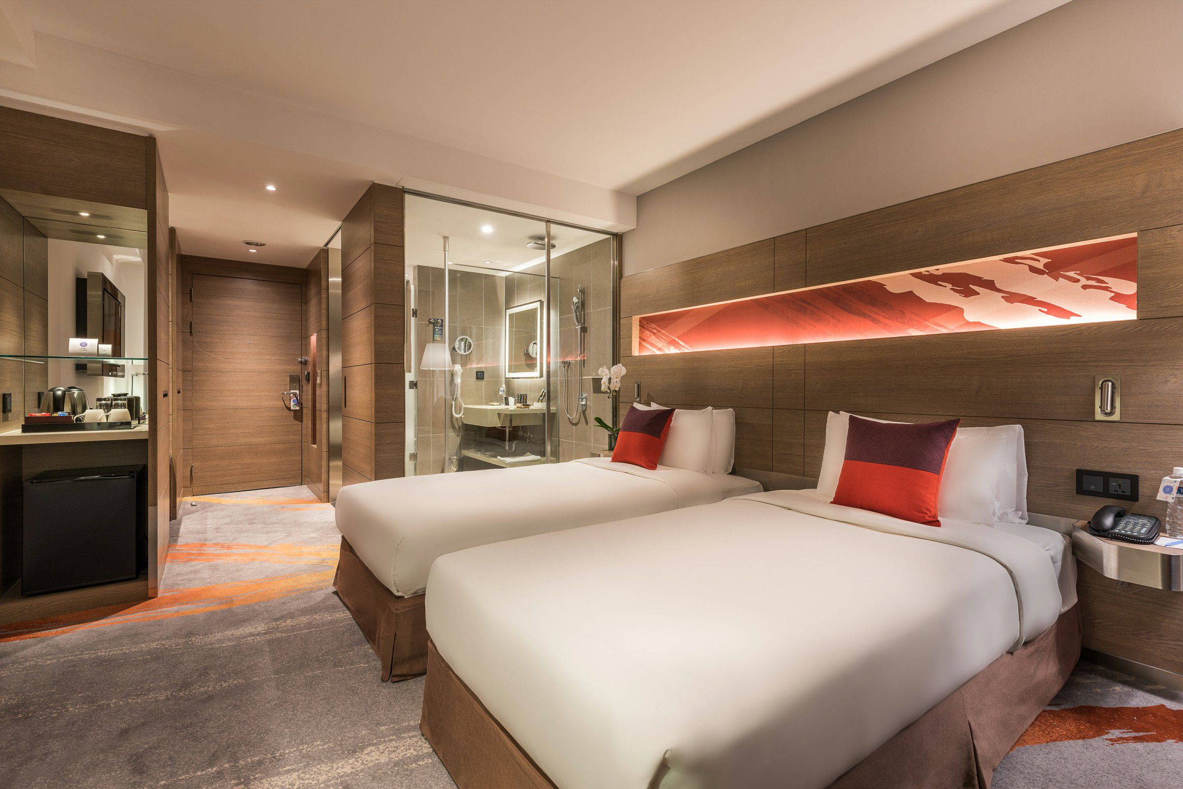 飛機控必追✈【台北諾富特華航桃園機場】二大一小一幼