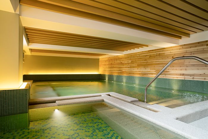 宜蘭泡溫泉吃美食｜捷絲旅礁溪館｜房內就有超大私人湯屋