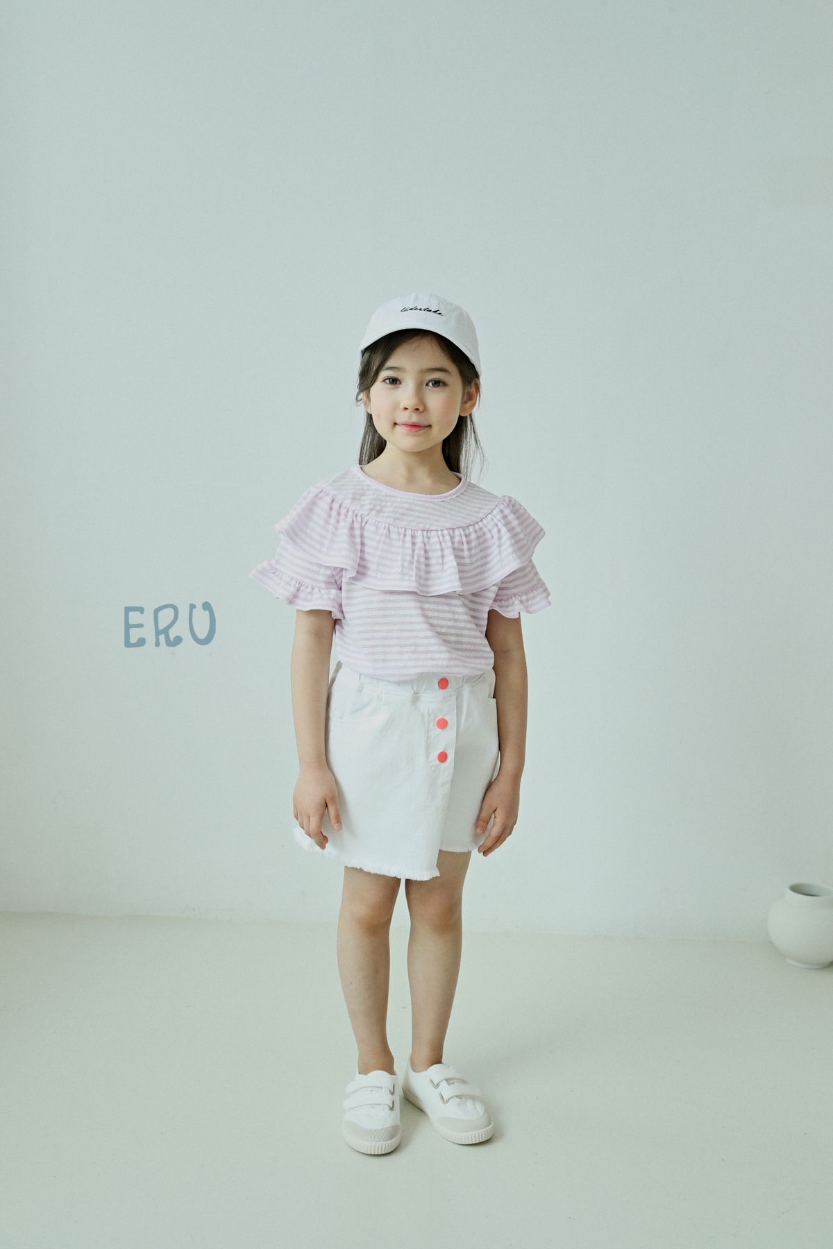 韓國 ERU - 荷葉圓領條紋上衣-鵝黃