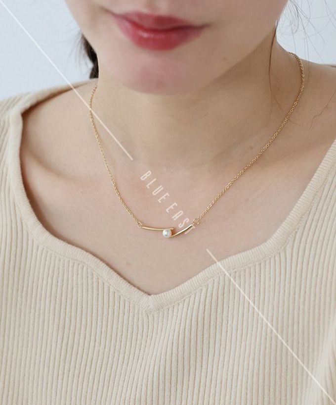 日本 BLUE EAST - 韓國製 珍珠不平衡線條優雅項鏈-銀