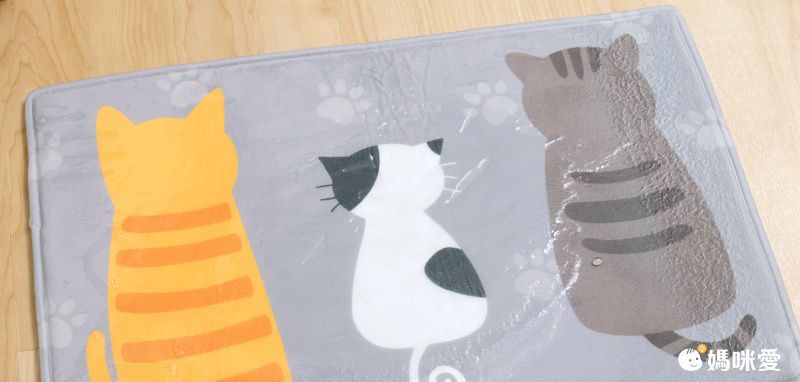 柔軟短絨海綿腳踏墊-萌貓背影