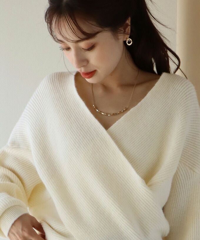 日本 BLUE EAST - 柔美交叉短版針織毛衣-淺灰