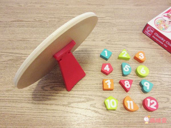 Hape - 快樂時鐘立體木拼圖-(新版)