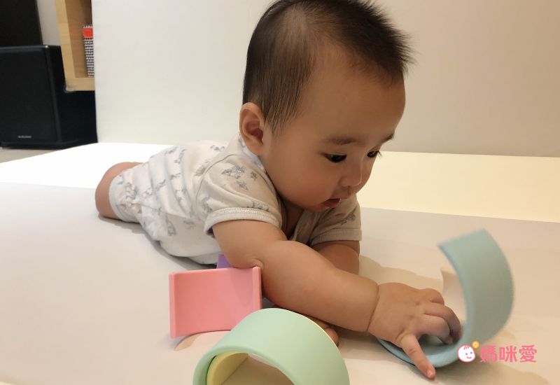 西班牙 dëna - 多功能益智軟積木/疊疊樂 小人物+小房子-夢幻藍