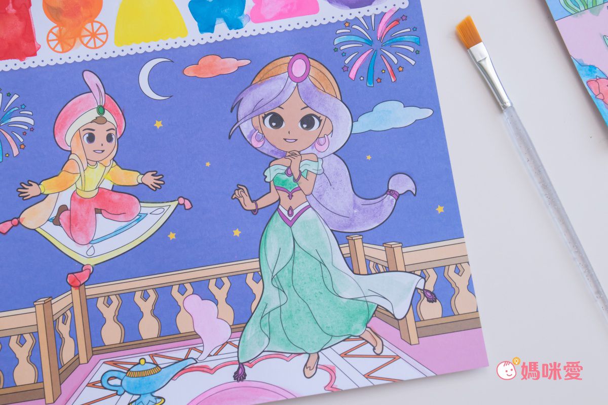 韓國最夯【韓國 ROI BOOKS】閃亮換裝寶石貼、公主彩妝遊戲書