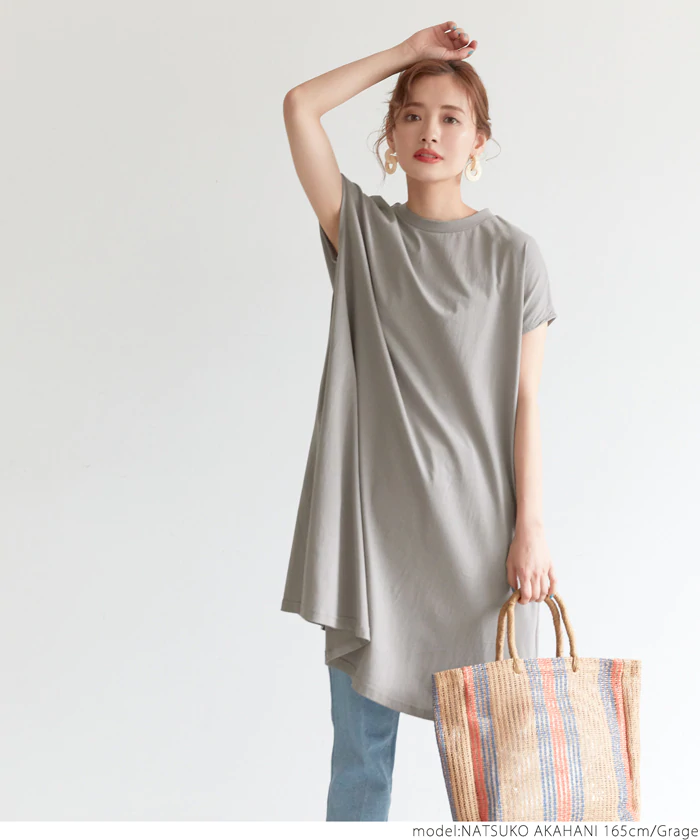 日本 COCA - 純棉圓領修身剪裁長版短袖上衣-黑