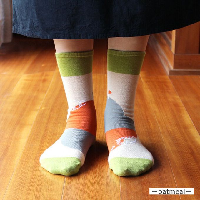 日本女裝代購 - 日本製 伊索寓言印花長襪-龜兔賽跑-灰藍 (23-25cm)