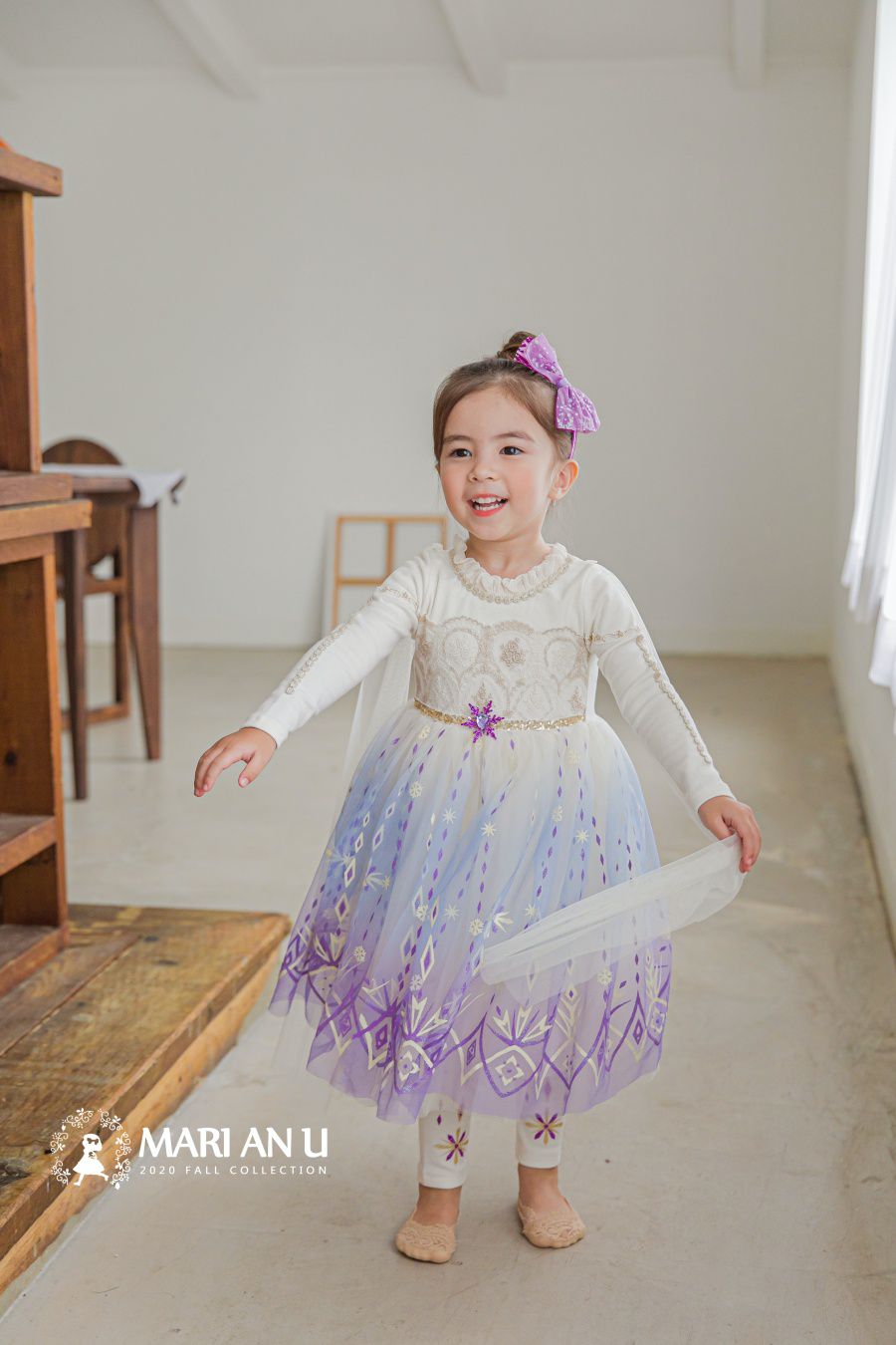 韓國 mari an u - 冰雪女王艾莎洋裝(披風可拆)-冰晶白