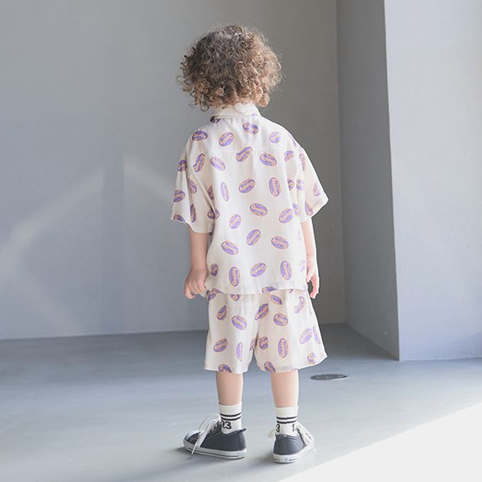 日本 b-ROOM - 滿版時髦印花休閒襯衫-衝浪-炭黑