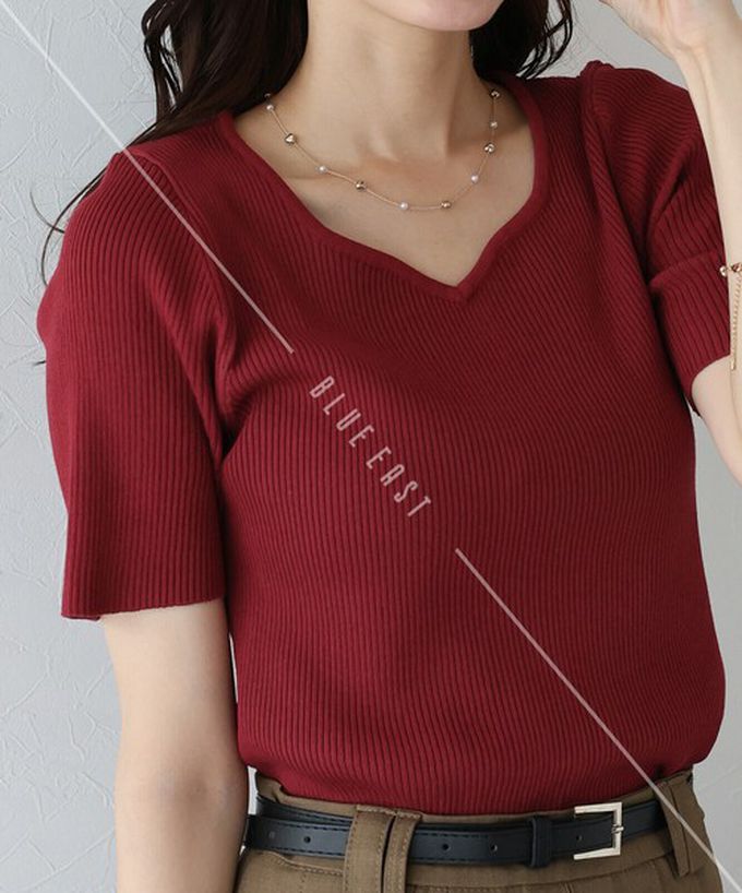 日本 BLUE EAST - 合身羅紋甜美桃心領短袖上衣-黑