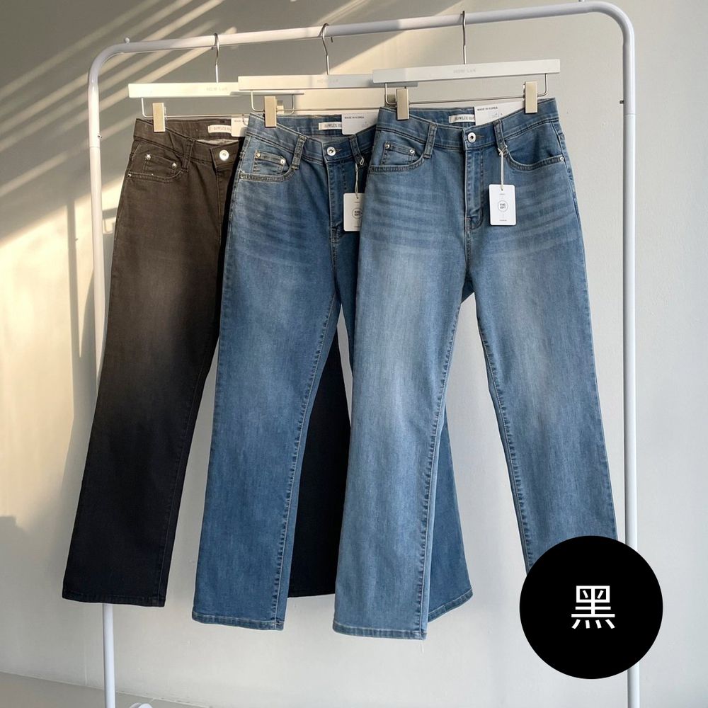 Howluk 彈性腰直腿彈力丹寧褲-黑