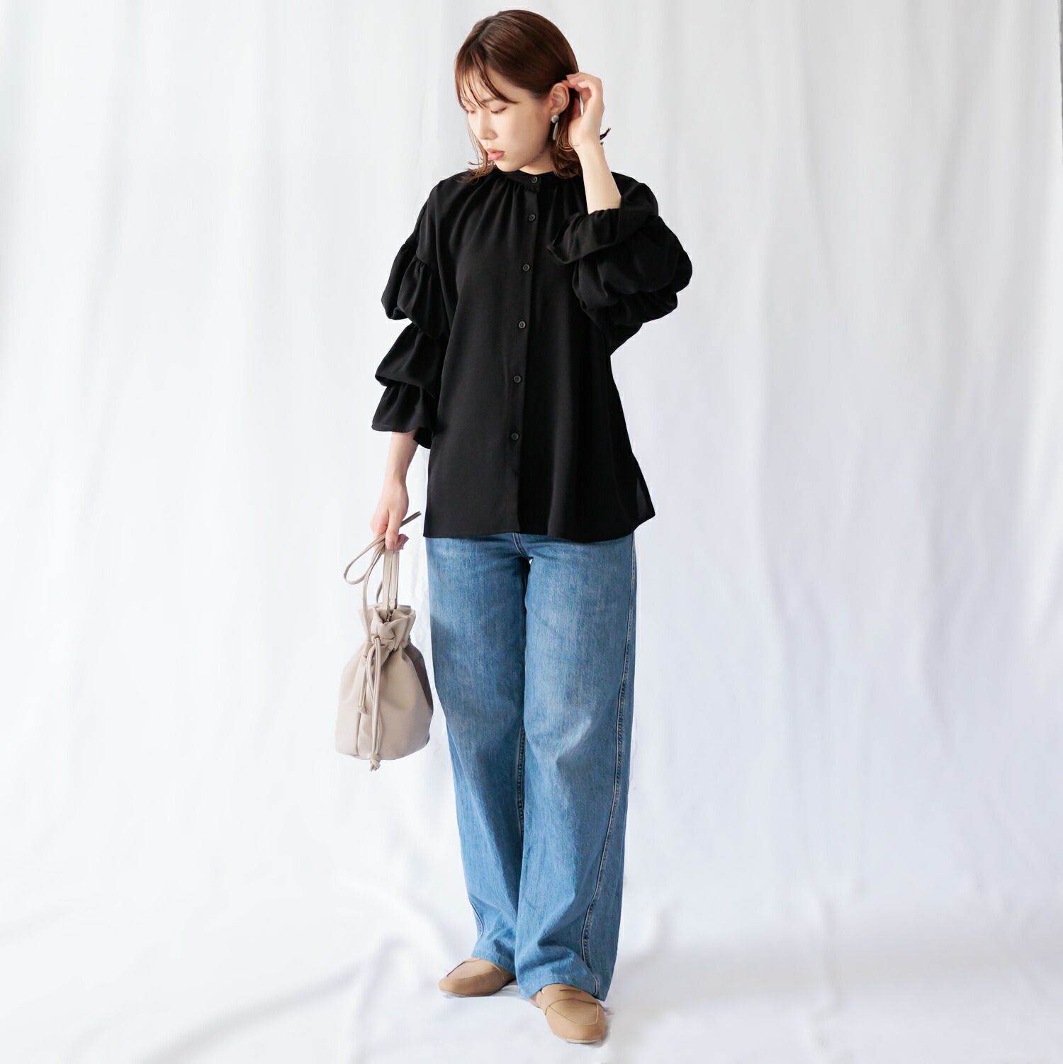 日本 ihuu - 甜美泡泡層次長袖襯衫-灰杏