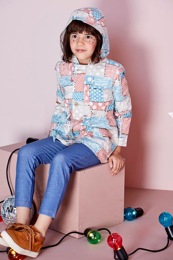 麗嬰房Little moni - 時尚印花連帽風衣外-粉紅