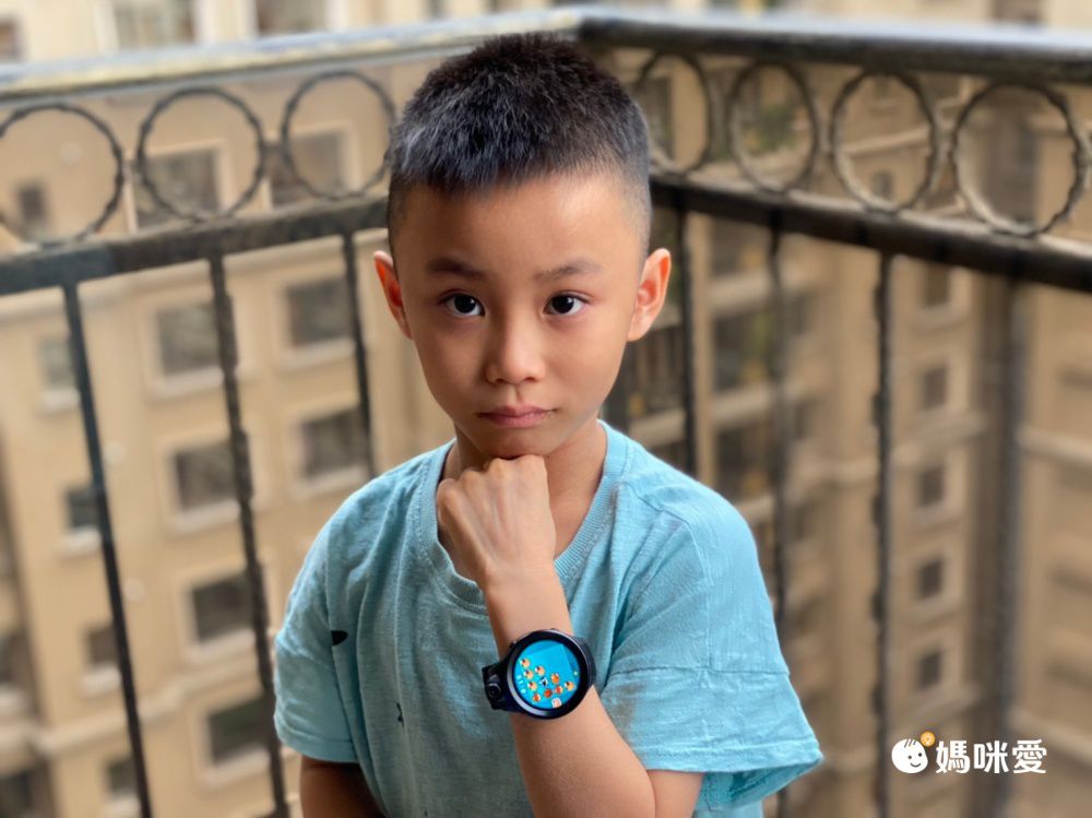 FENNEC - 小狐狸兒童智慧手錶-派對白