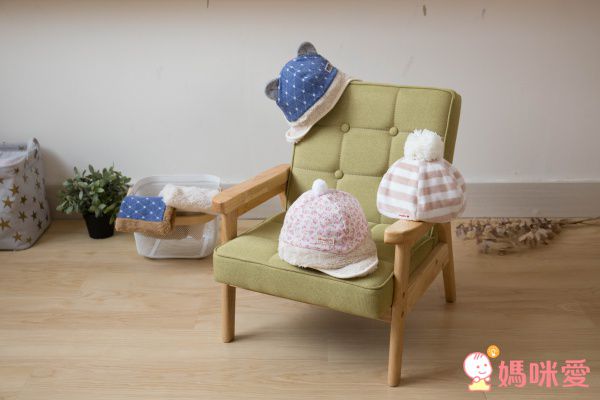 日本 Connect M - 日本製可愛冬帽-小童款-熊耳漁夫帽_紅藍格子-74-2006