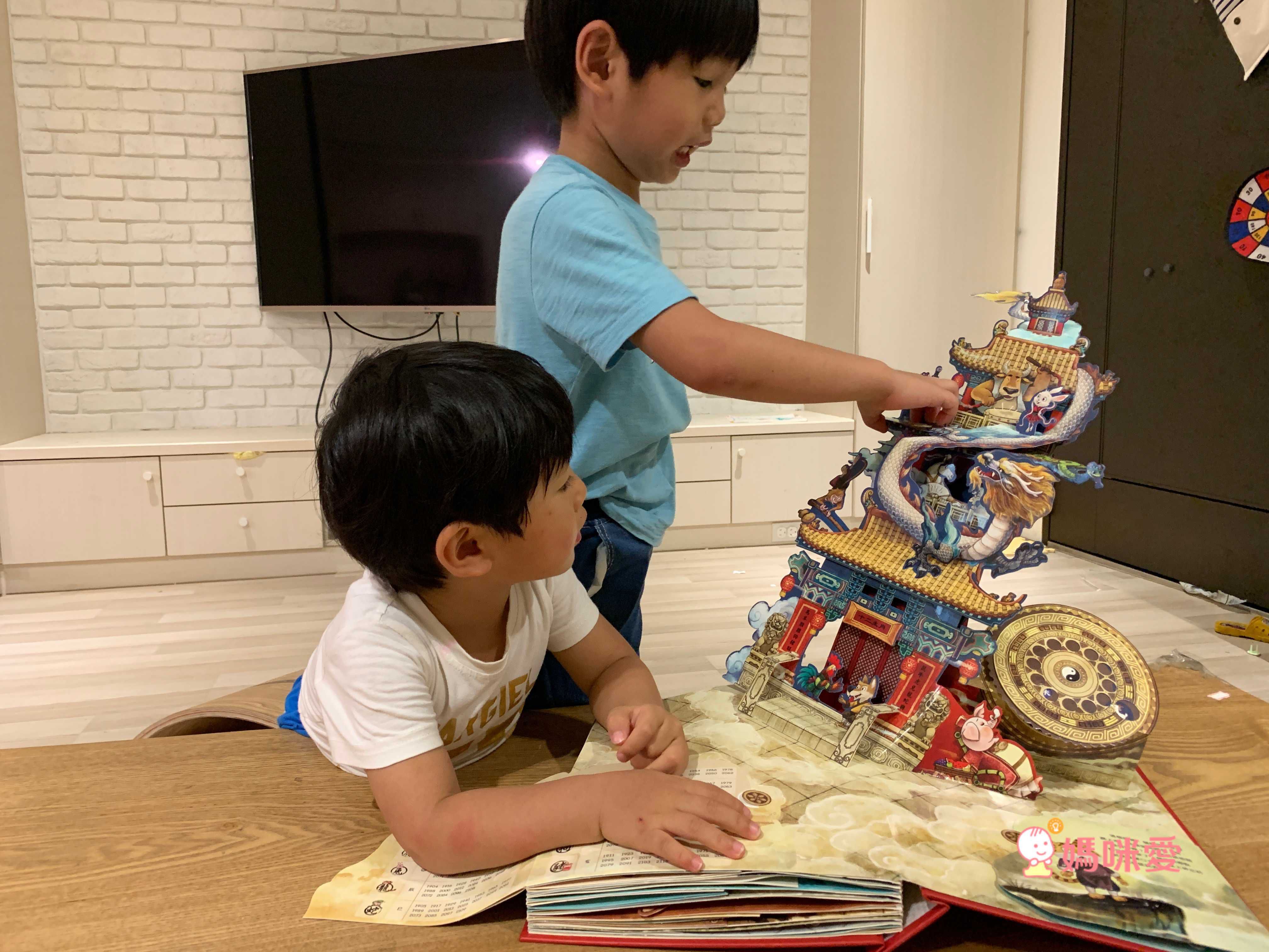 震撼登場！《三國演義立體書》走進熱血沸騰的三國時代