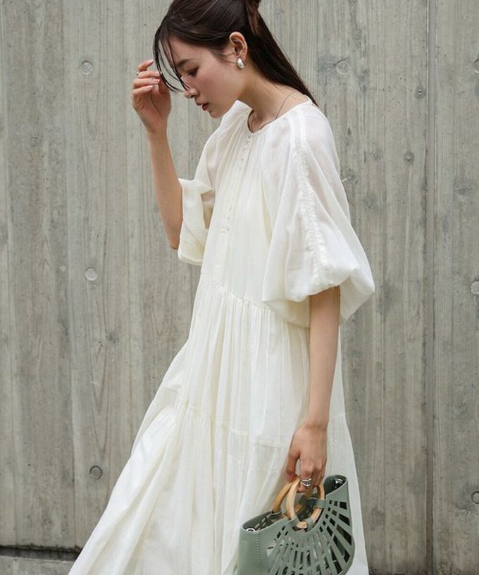 日本 Bab - 100%棉 巴里紗柔軟素色寬袖洋裝-象牙白