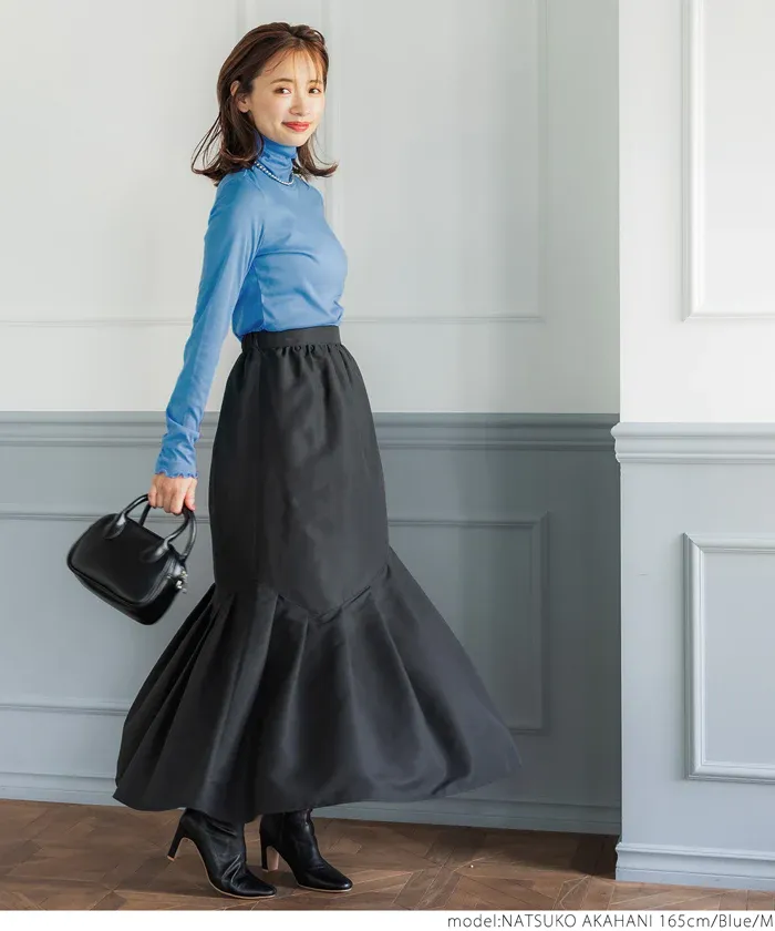 日本 COCA - 高領微透感長袖內搭/上衣-深藍