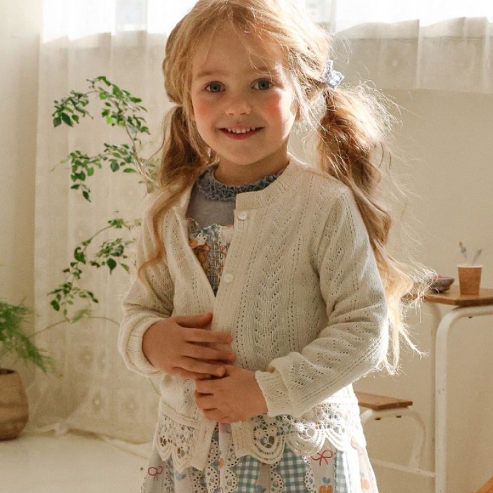 Puellaflo 唯美鏤空緹花圓領針織外套-米