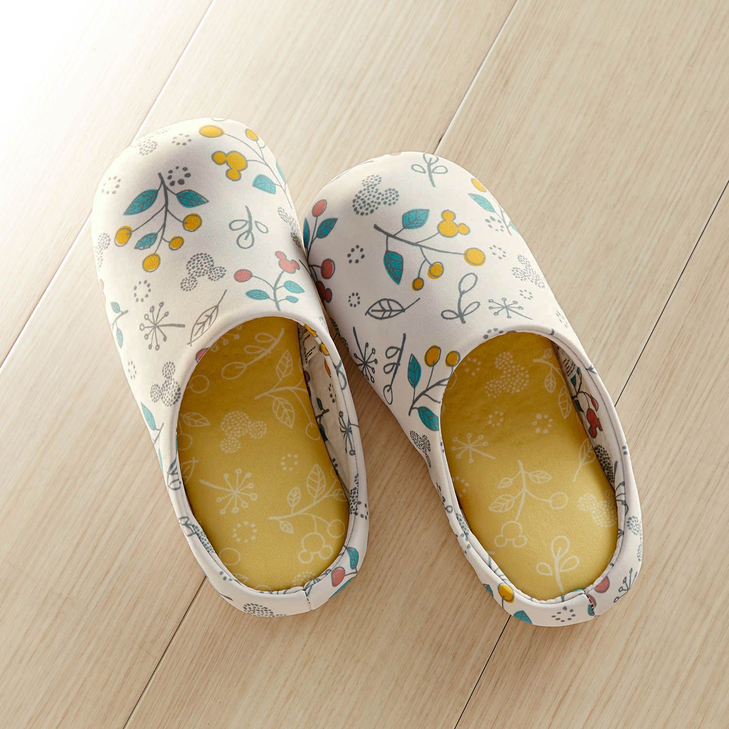 日本千趣會 - 迪士尼室內拖鞋(低反發)-花朵米奇-黃x綠 (23-25cm)