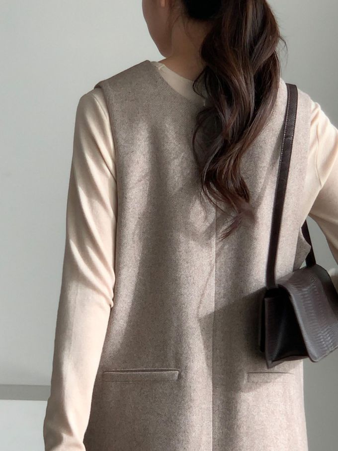 韓國女裝連線 - 簡約V字混羊毛側開連身洋裝-淡摩卡咖 (FREE)