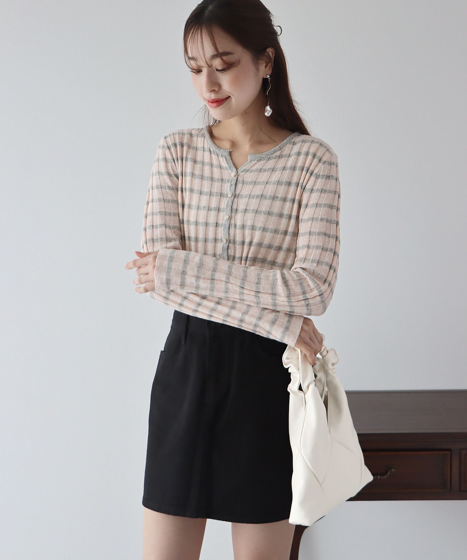 日本 BLUE EAST - 捲捲提把交叉皮革肩背包-卡其