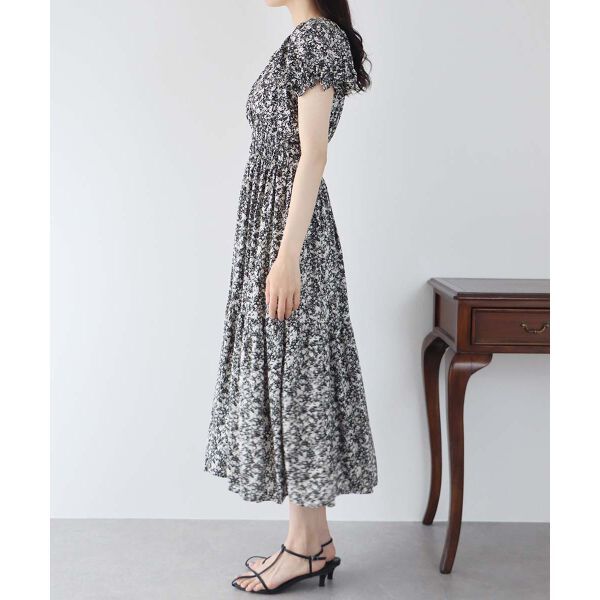 日本 BLUE EAST - 甜美氣質泡泡袖收腰洋裝-薄荷綠