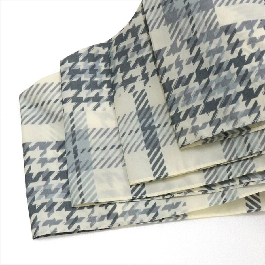 日本 nifty colors - 抗UV輕量 晴雨兩用J型手把折疊傘-格紋拼接-淺藍 (直徑90cm/171g)