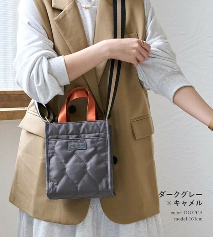 日本 LIZDAYS - 防潑水 輕巧絎縫方形側背小包-黑x橘